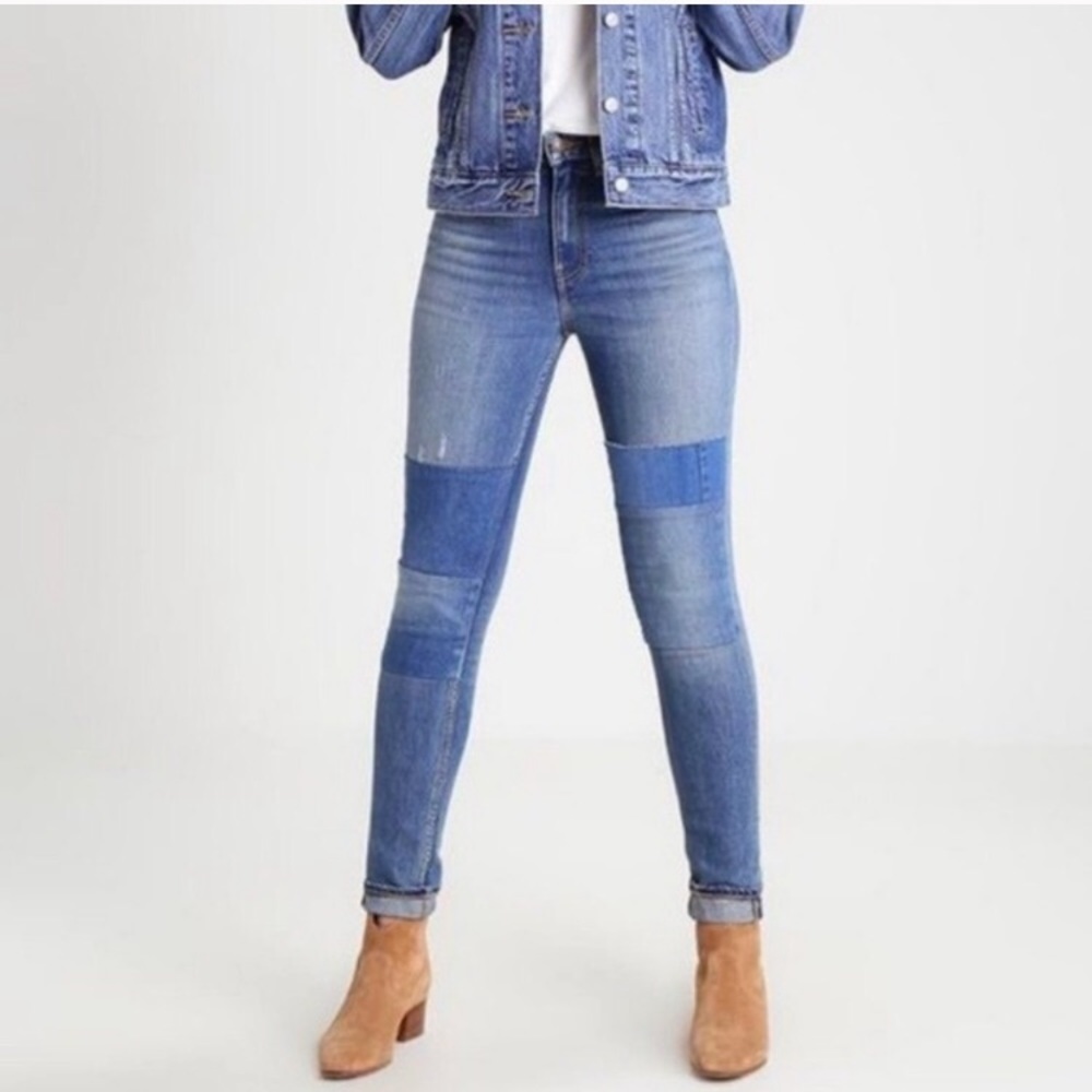 Levi’s 721 High Rise Skinny Jeans